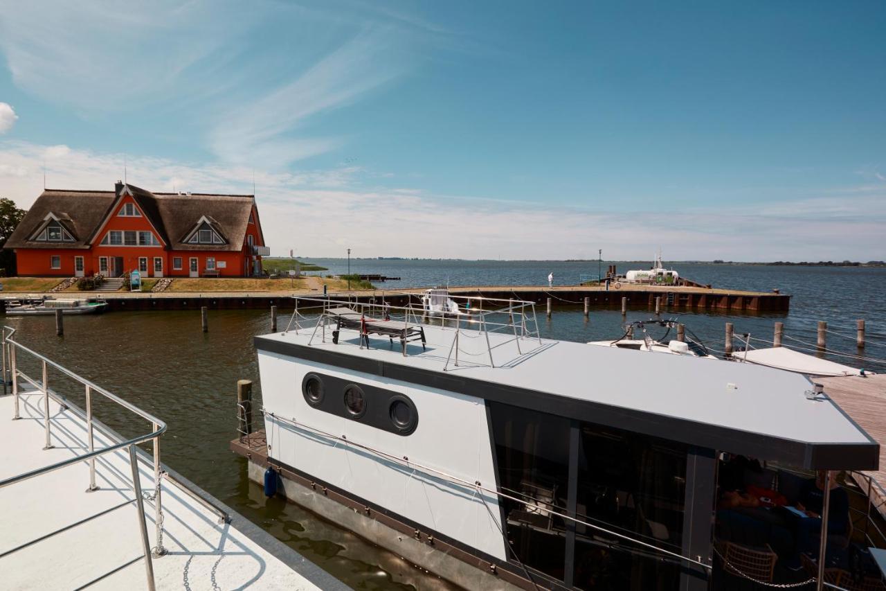 Hausboote Und Fewo Vieregge Exterior photo